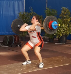 Océane SEVERAC 59kg à l'épaulé